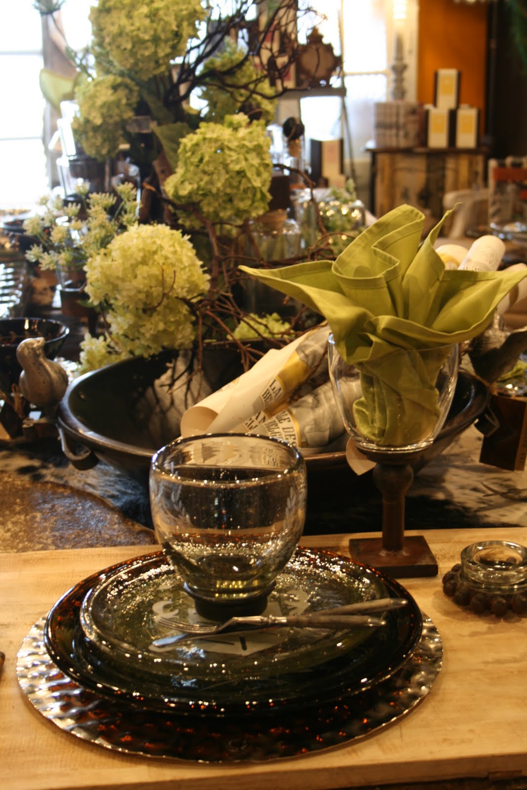 Romancing the Home: Jan Barboglio Dinnerware gets a Spring Touch