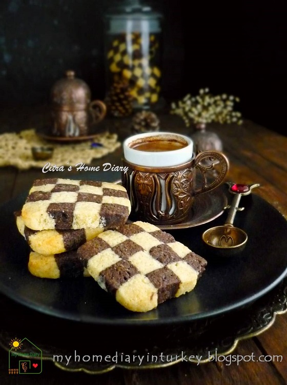 CHECKERBOARD COOKİES