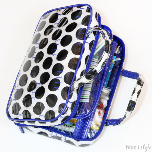 with style} Restaurant Kit Update Dining Out with Kids