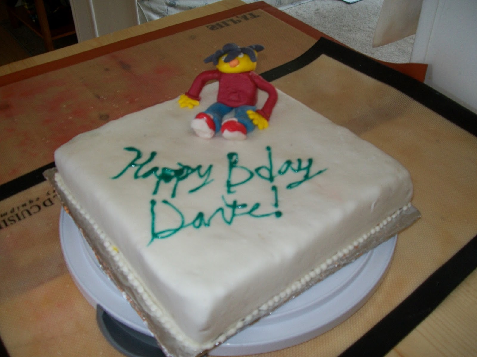 loves a cake: Sid the Science kid