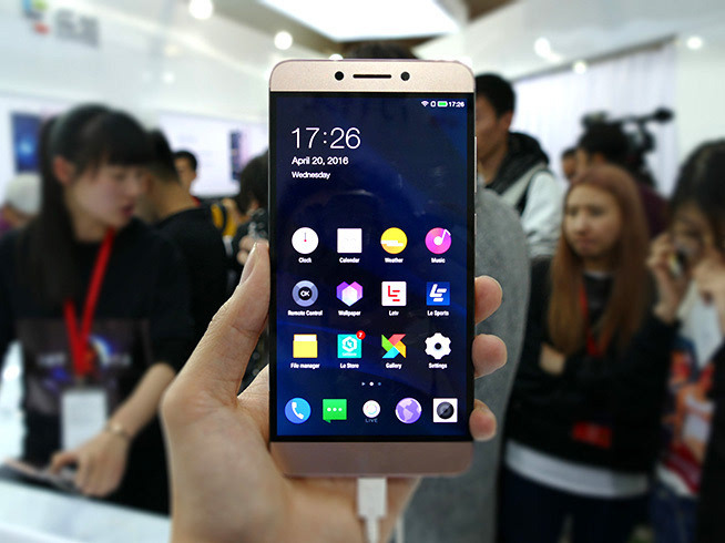 5G Smartphones