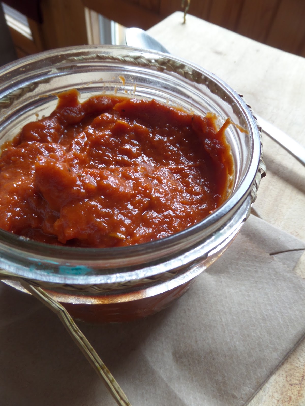 Sundried tomato ketchup // Ketchup aux tomates séchées My Nomad Cuisine