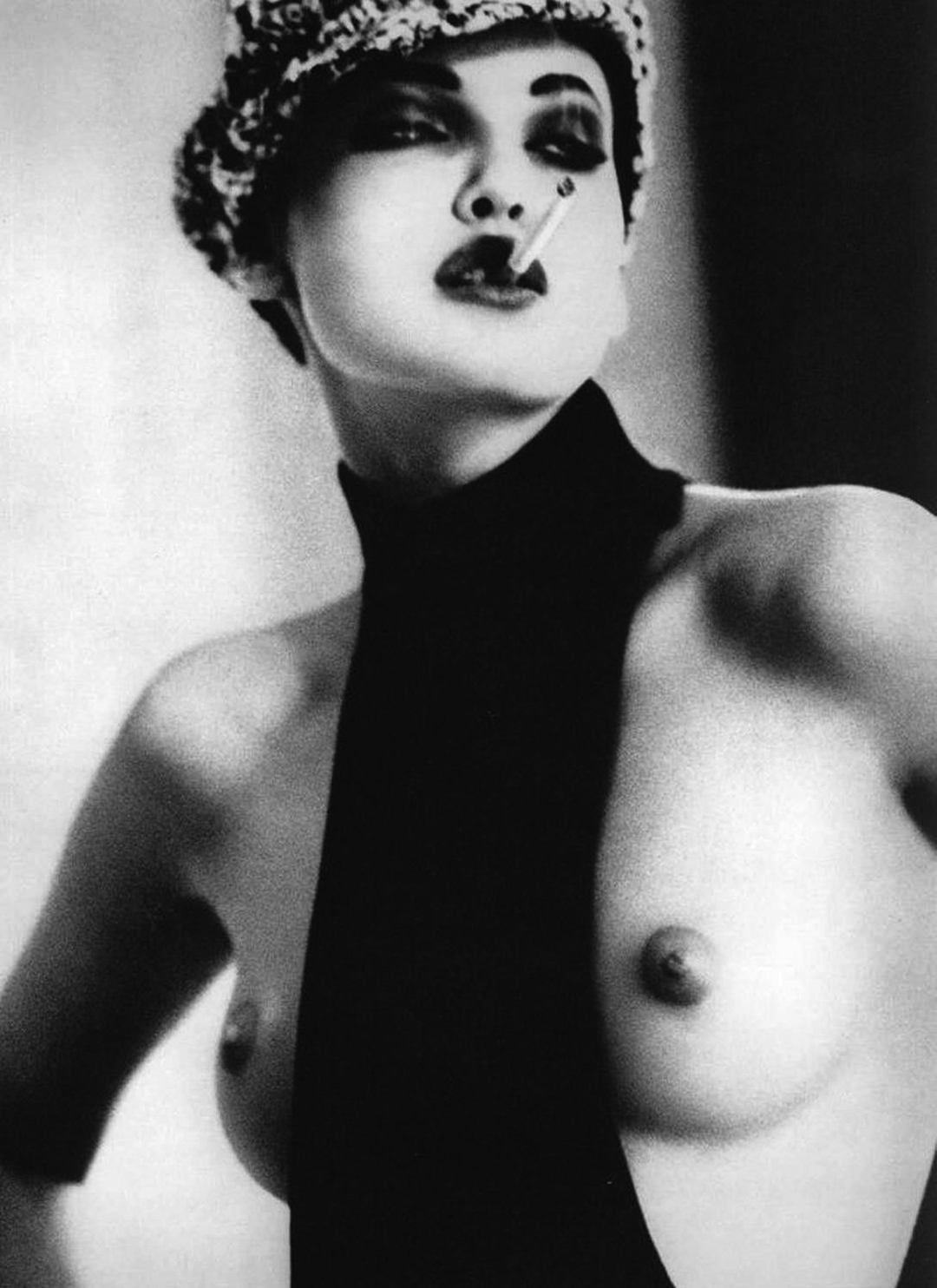 Nadja Auermann by Ellen von Unwerth for Vogue UK October 1991.