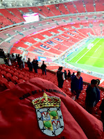 Las fiestas de Nava en Wembley con España