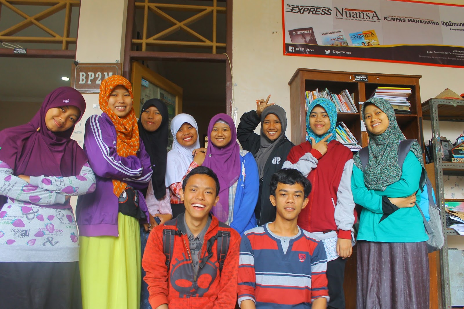 Berkarya Melalui Kata - Unnes NET