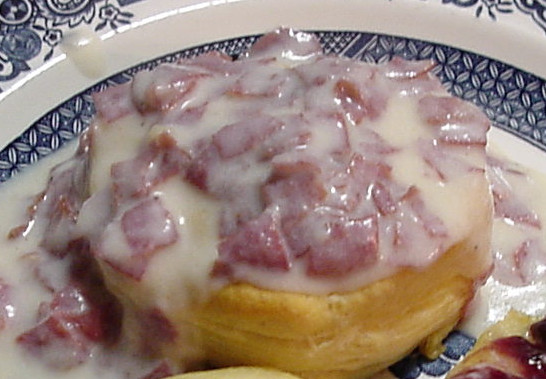COUNTRY WHISPERS: Chipped Beef Gravy