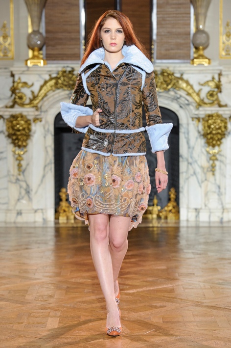 EWA MINGE Couture Show Fall-Winter 2017-2018  Paris Haute Couture Fashion Week  