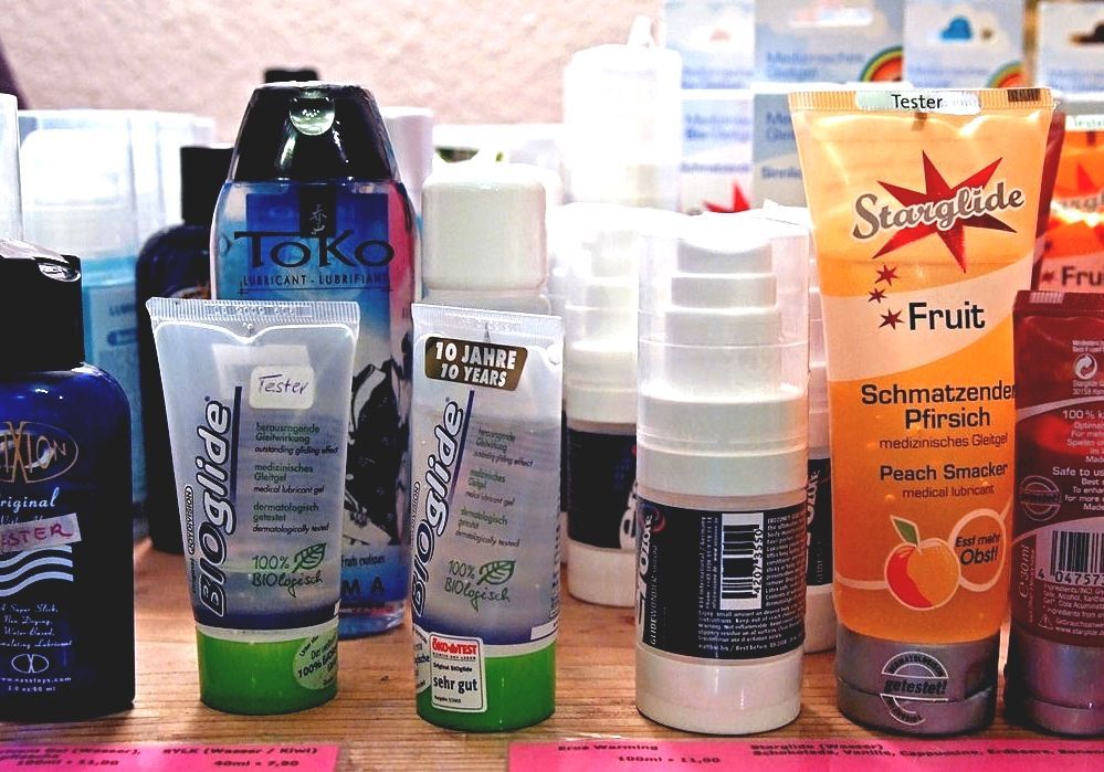 Personal Lubricant Silicone Vs Water Based Lube