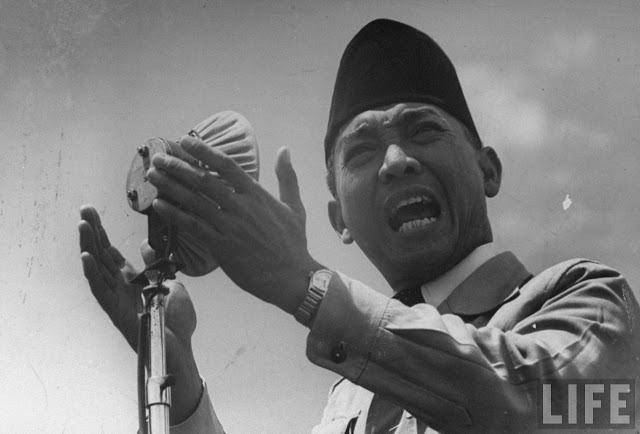 Cincin Milik Soekarno Misteri Batu Cincin Milik Soekarno