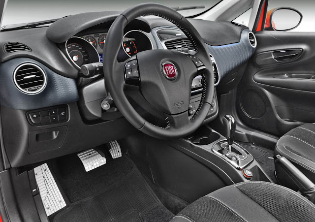 Novo Fiat Punto 2014 Sporting - interior