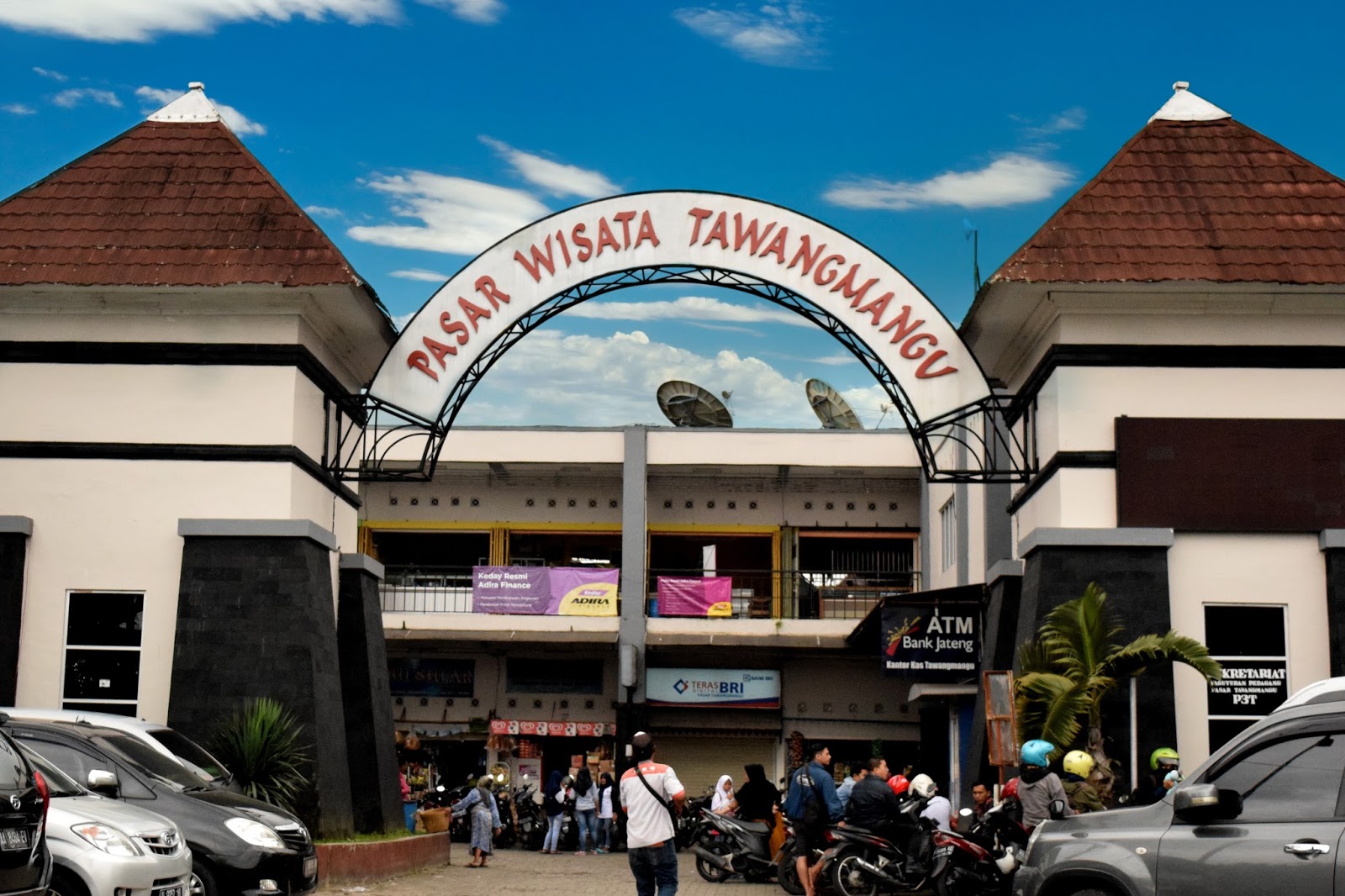Pasar Wisata Tawangmangu