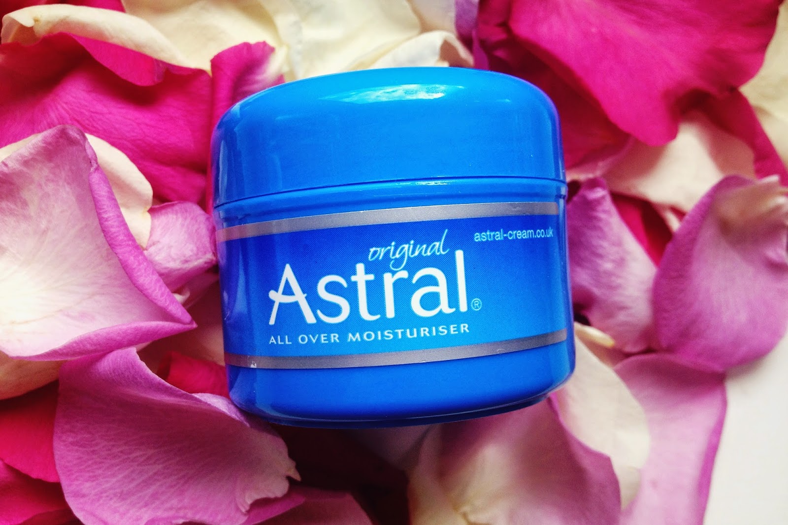 Astral cream review, beauty blog