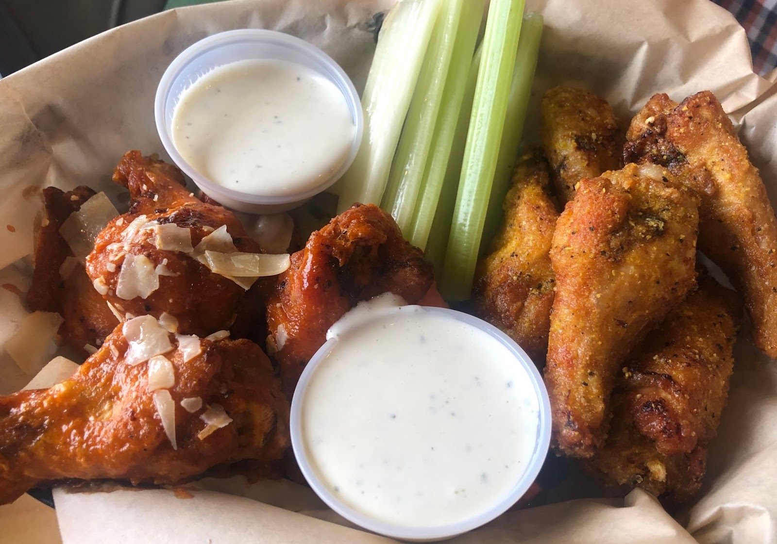 GREAT EATS HAWAII PILLBOX TAVERN AND CAFE SOLANA BEACH, CA