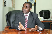 Dino Matross, presidente dos comités da revolução angolana: