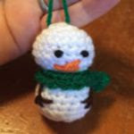 PATRON GRATIS MUÑECO DE NIEVE AMIGURUMI 17478