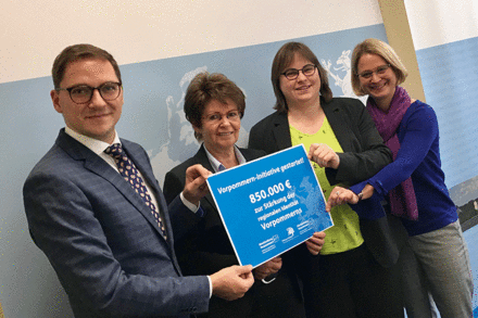 Wolf In Mv Thathigh Live