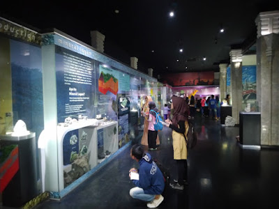 Museum Geologi Bandung
