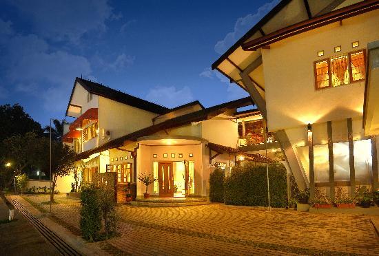 Liburan di Bandung yuu...: Guest House di Bandung