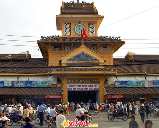5 khu chợ lâu đời nổi tiếng ở TPHCM Cho-Binh-Tay