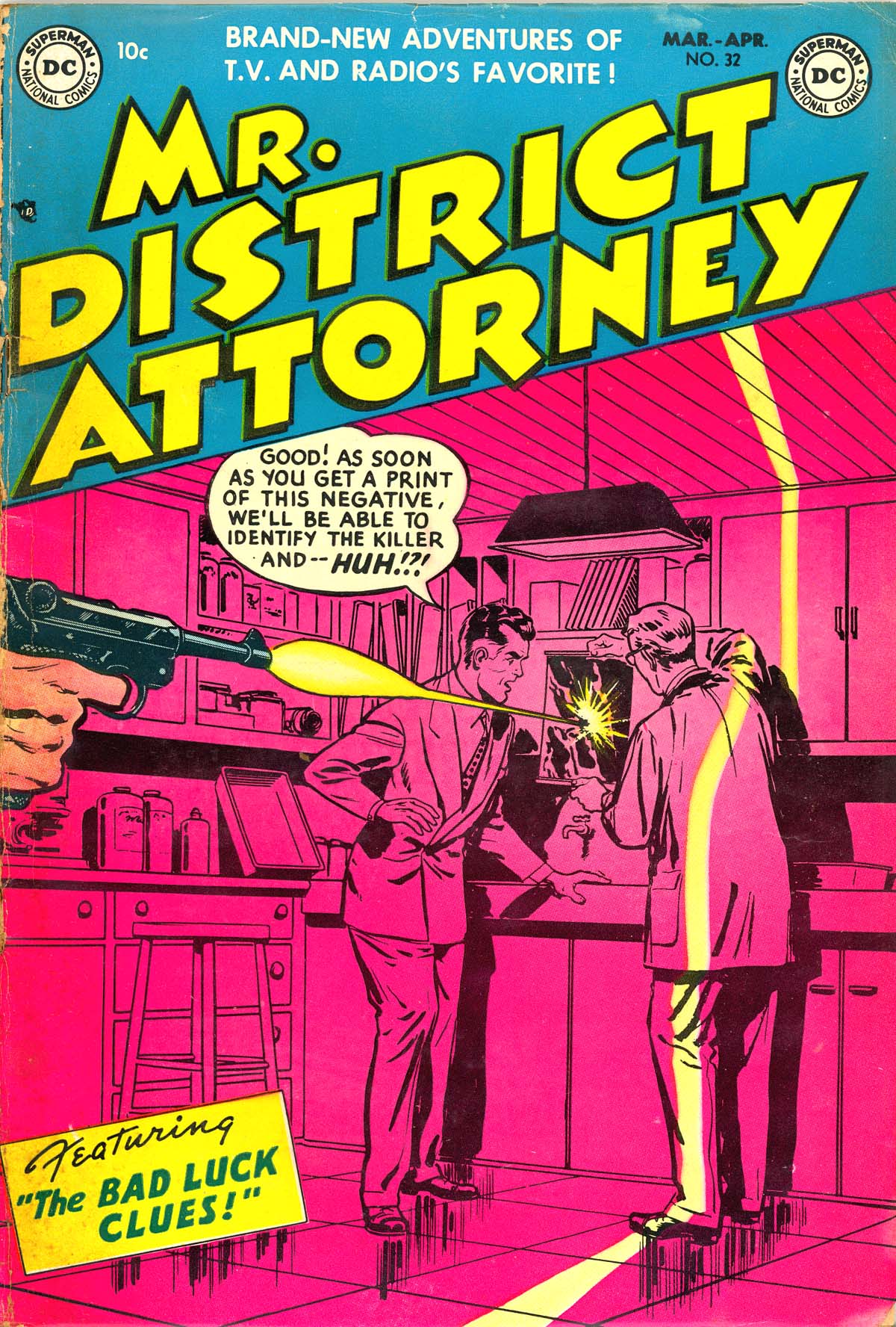 Read online Mr. District Attorney comic -  Issue #32 - 1