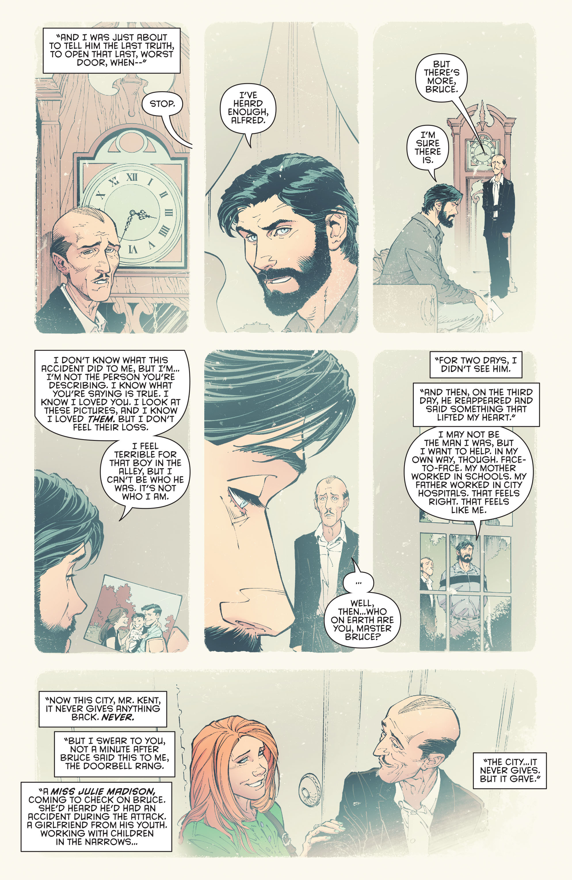 Read online Batman (2011) comic -  Issue #43 - 11