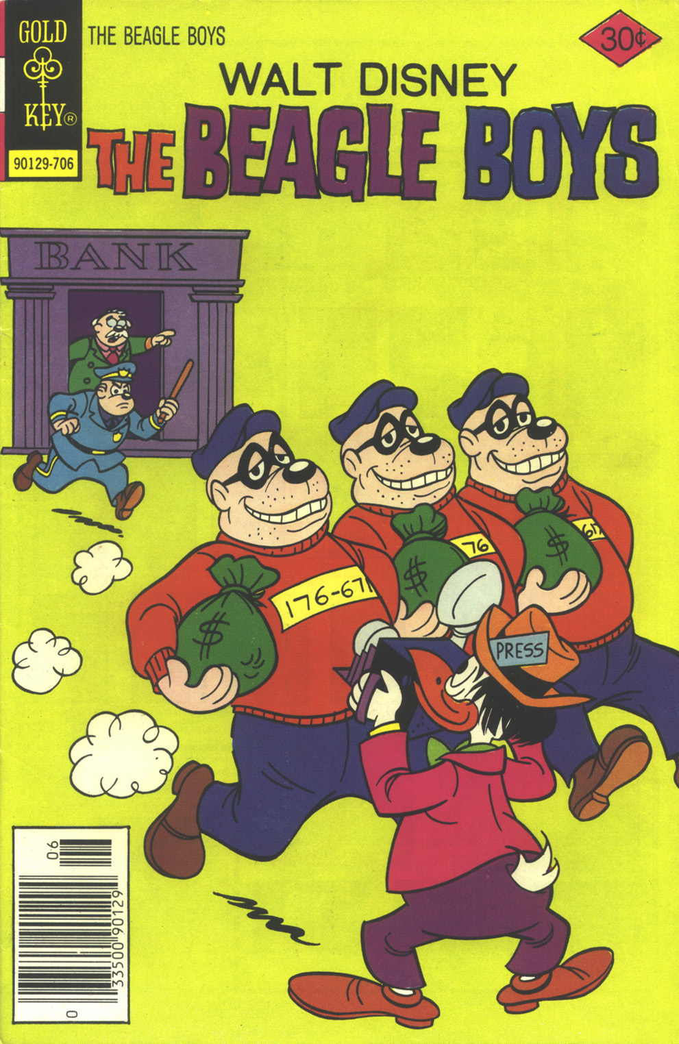 Read online Walt Disney THE BEAGLE BOYS comic -  Issue #35 - 1