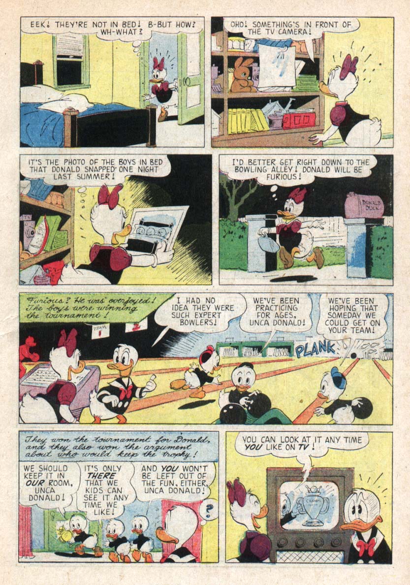 Read online Four Color Comics comic -  Issue #1055 - 19