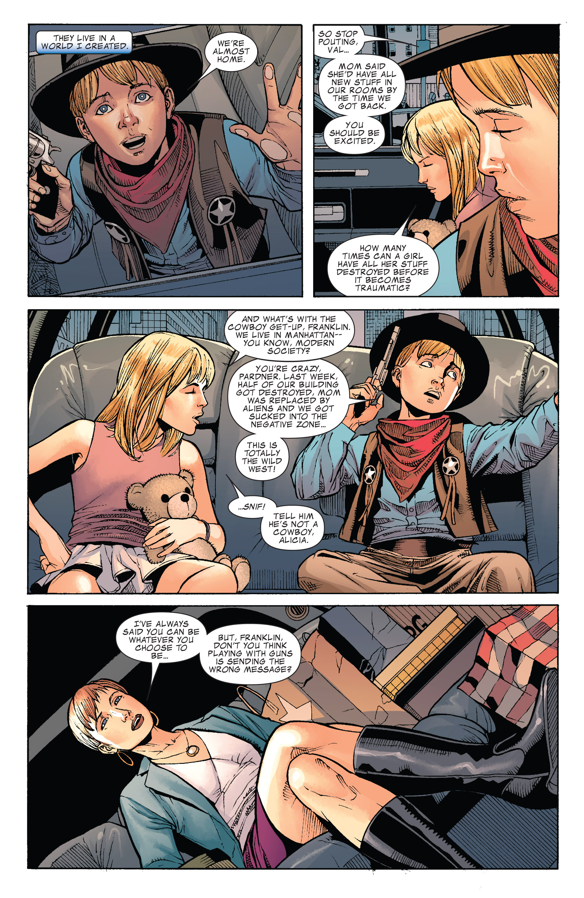 Read online Dark Reign: Fantastic Four comic -  Issue #1 - 5