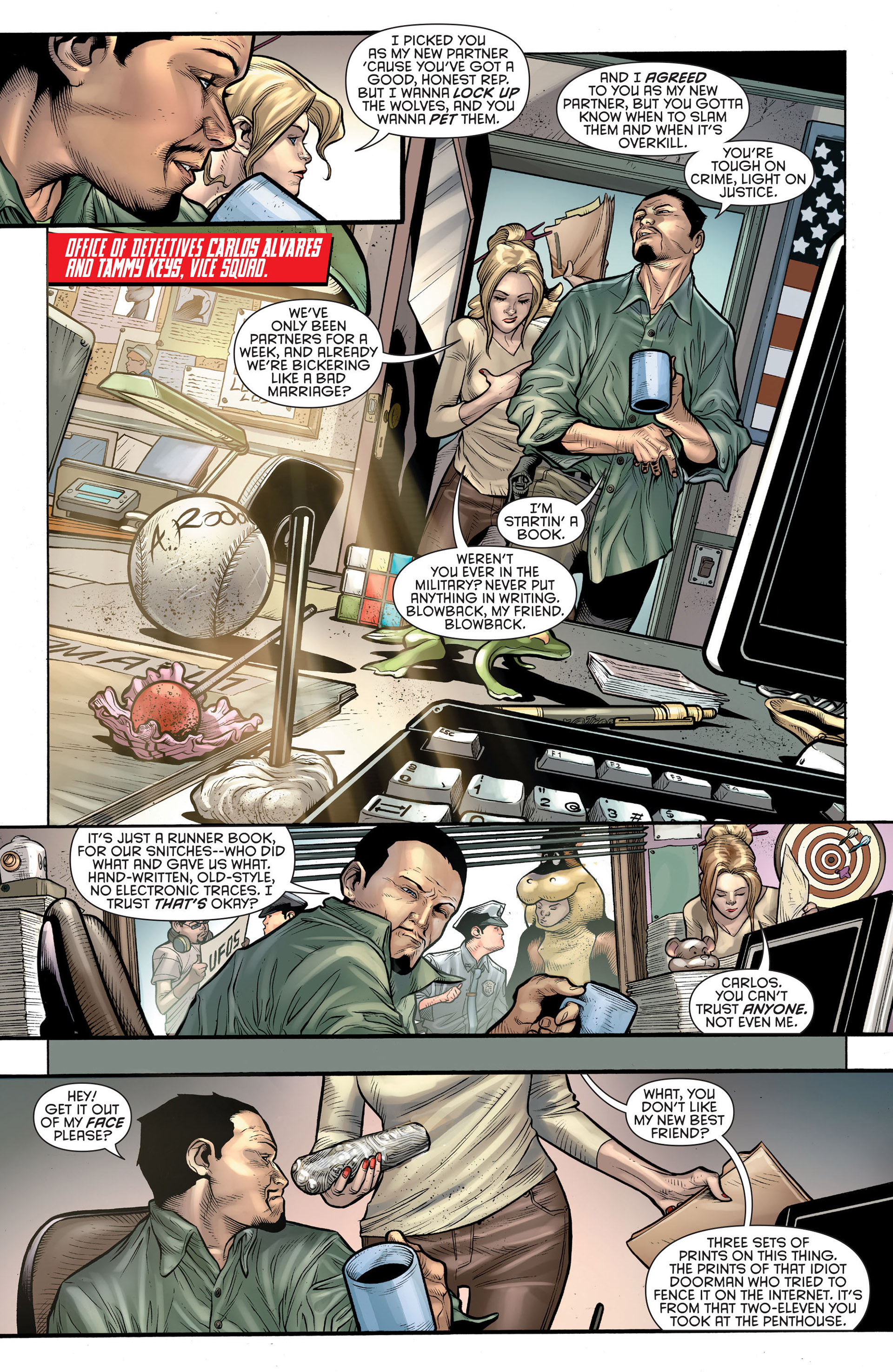 Read online Catwoman (2011) comic -  Issue #17 - 9