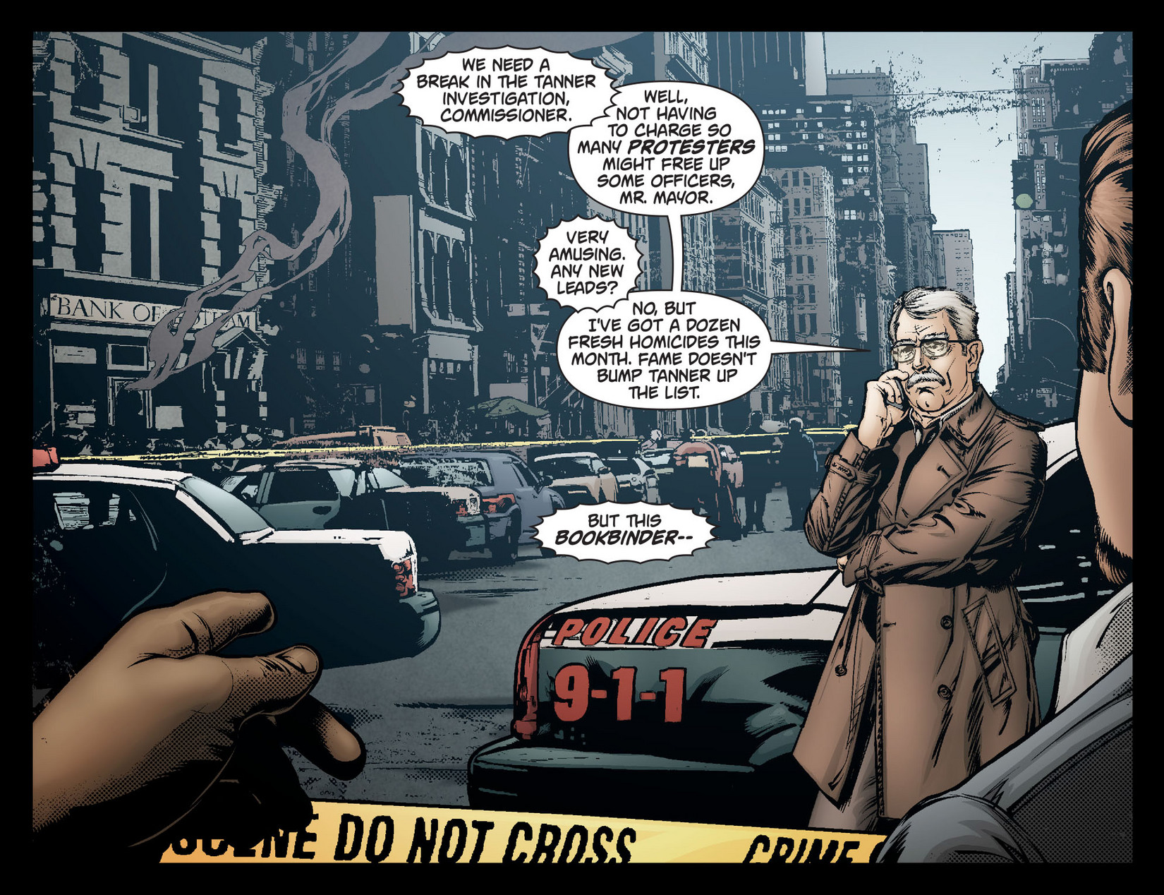Read online Batman: Arkham Unhinged (2011) comic -  Issue #54 - 11