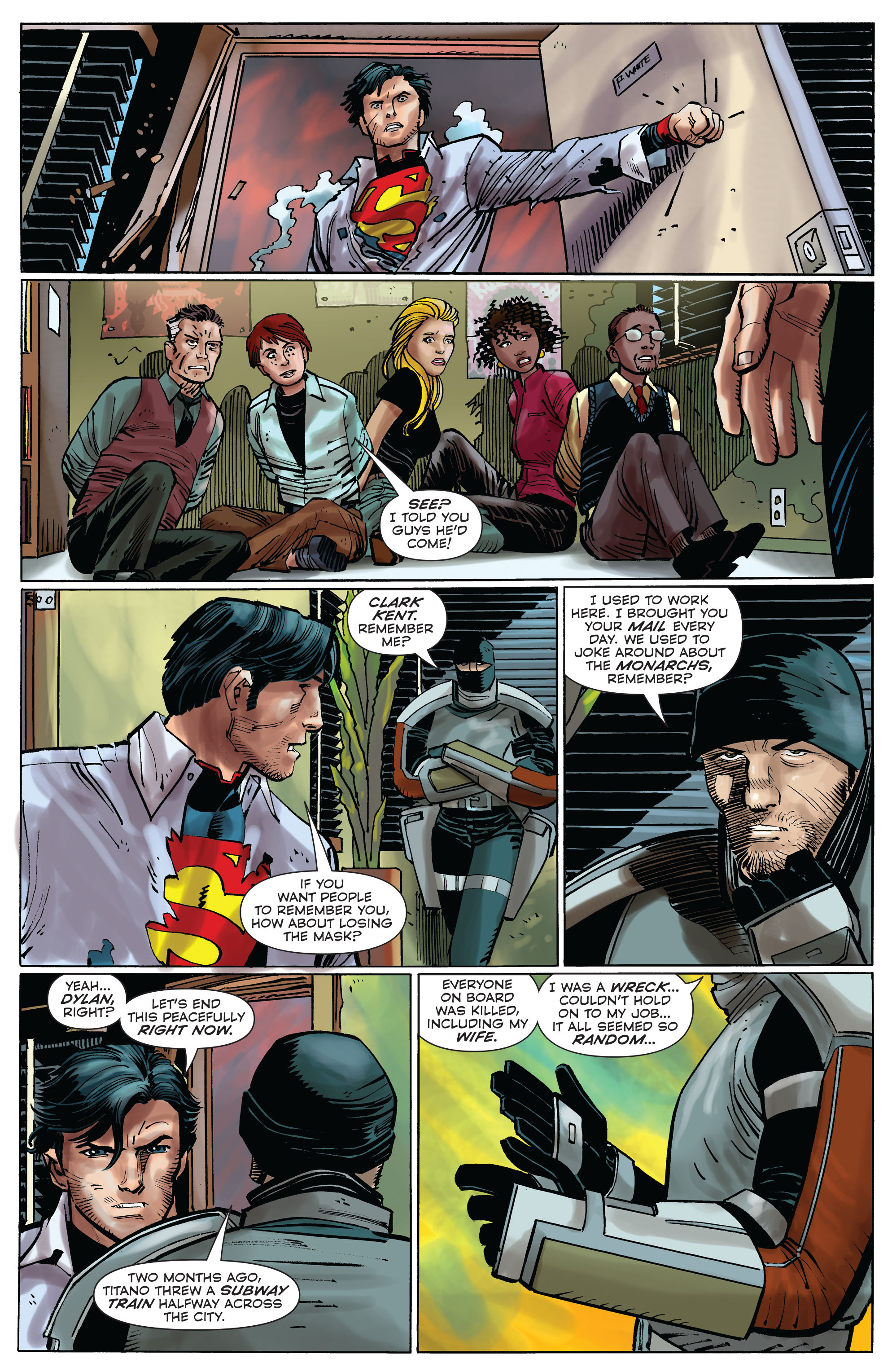 Read online Superman (2011) comic -  Issue #44 - 17