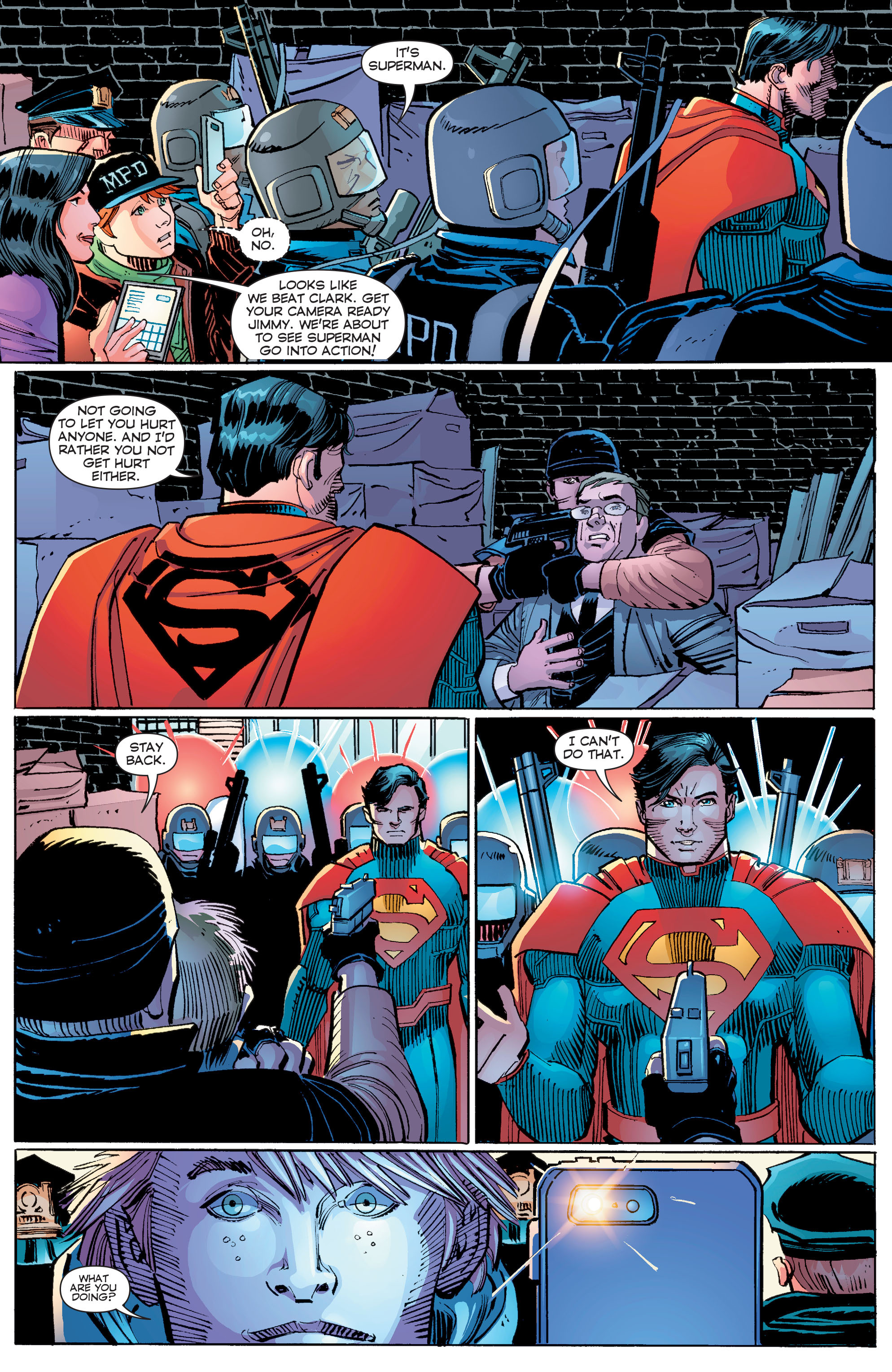 Read online Superman (2011) comic -  Issue #39 - 13