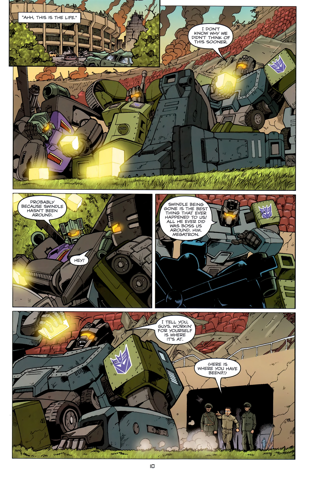 Read online The Transformers (2009) comic -  Issue #10 - 11