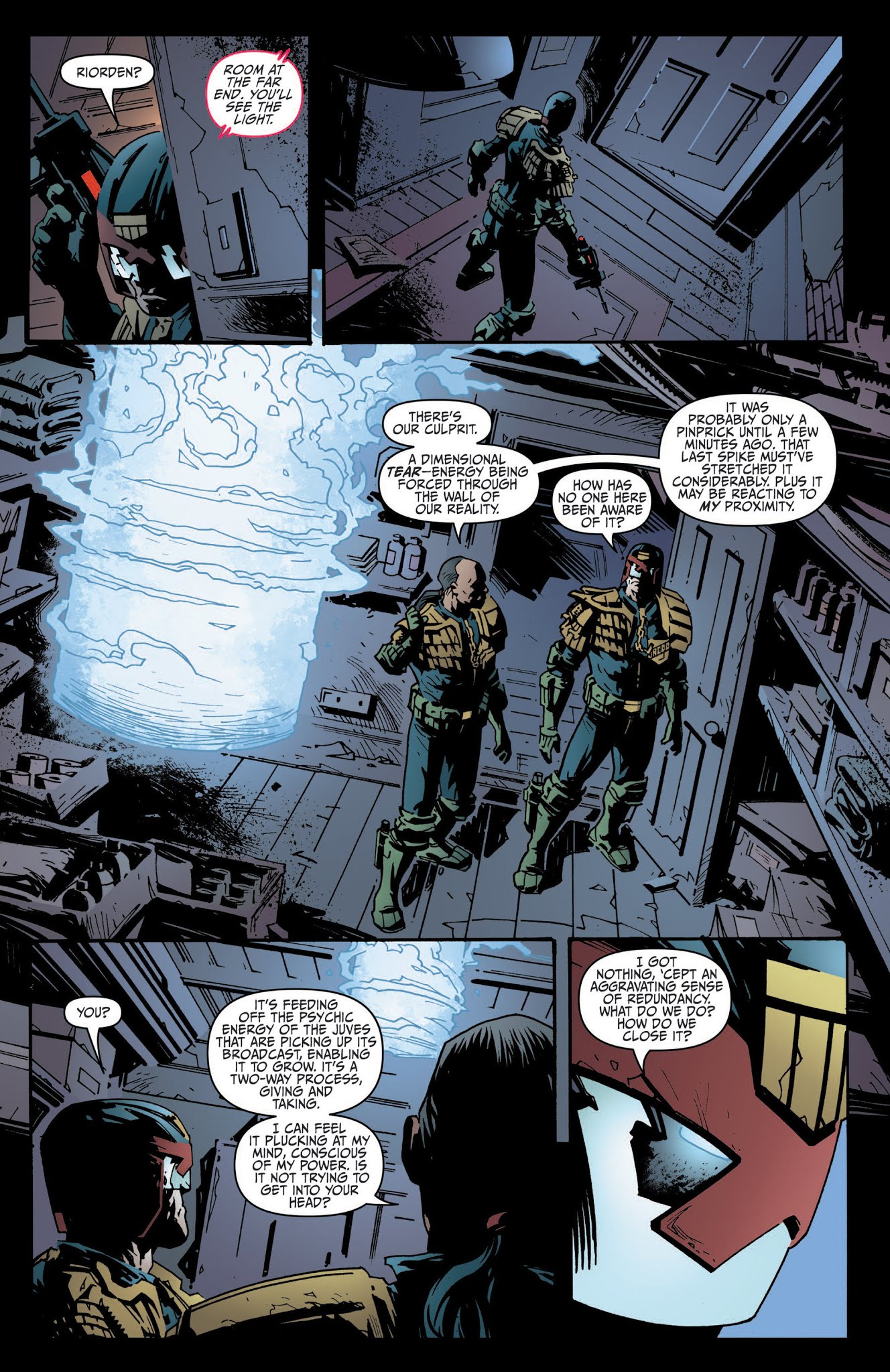 Read online Judge Dredd: Year One comic -  Issue #2 - 22
