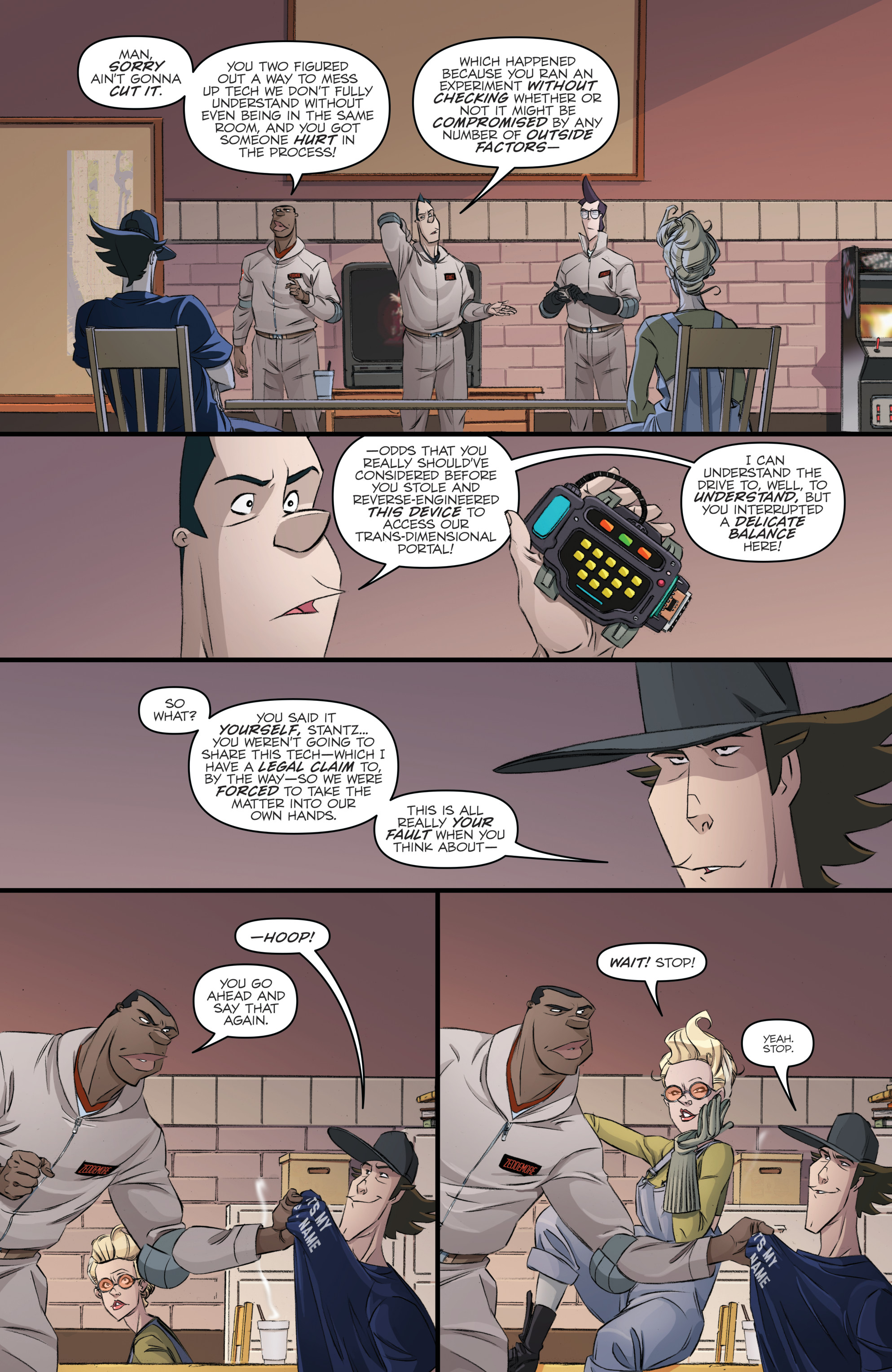 Read online Ghostbusters: Crossing Over comic -  Issue # _TPB - 72