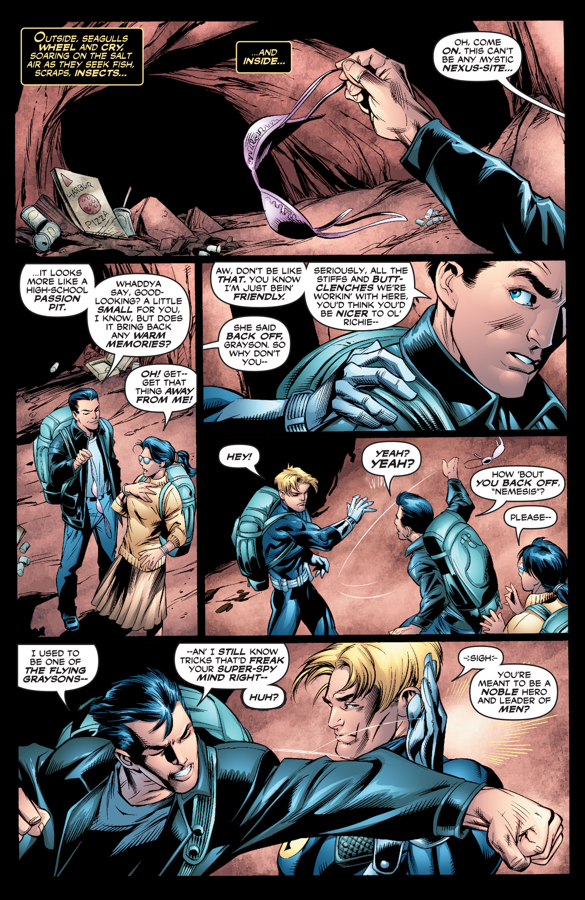 Read online Trinity (2008) comic -  Issue #28 - 2