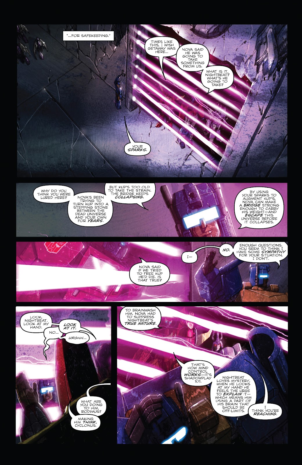 The Transformers: Dark Cybertron Finale issue Full - Page 17