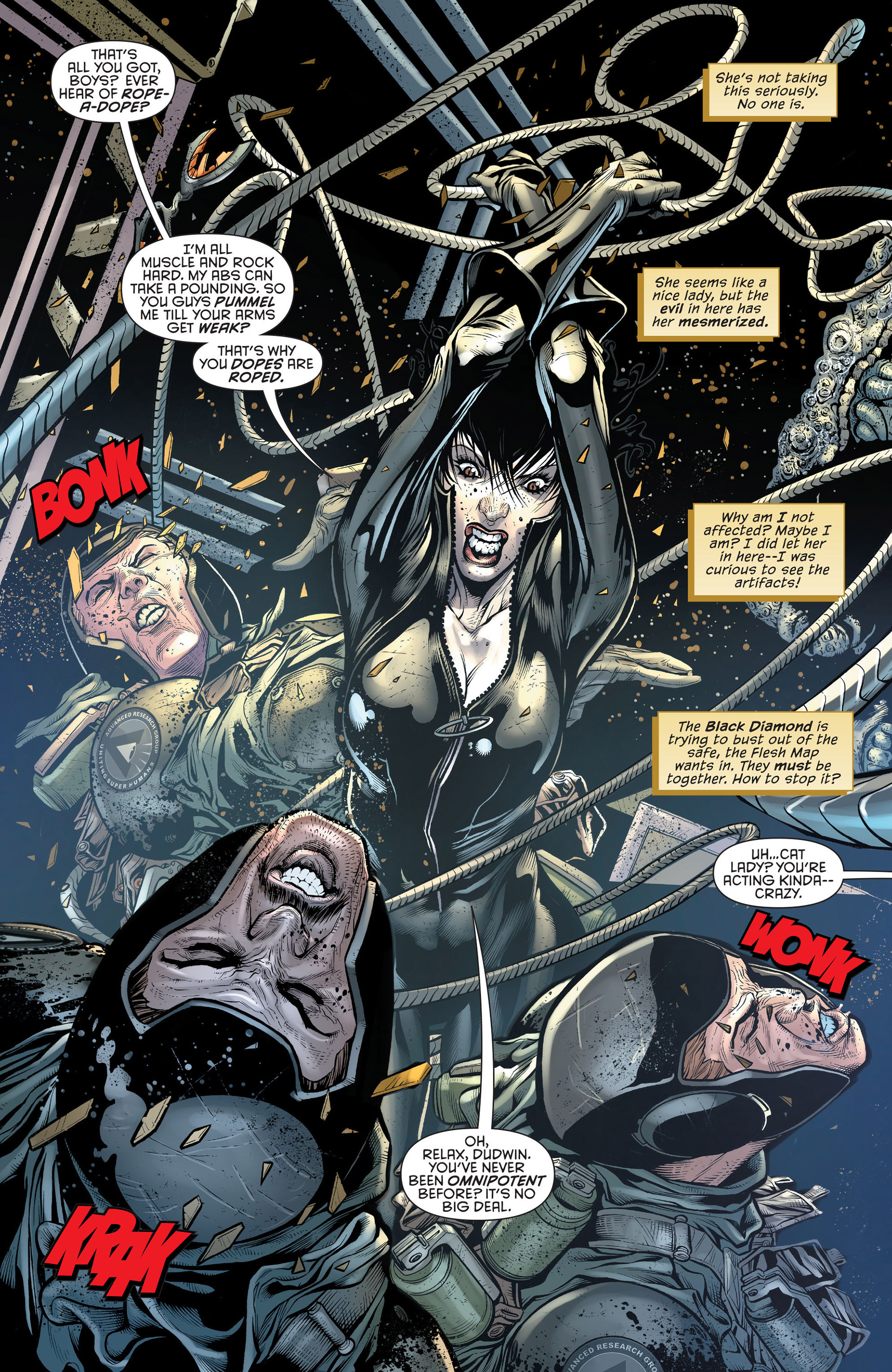 Read online Catwoman (2011) comic -  Issue #15 - 18