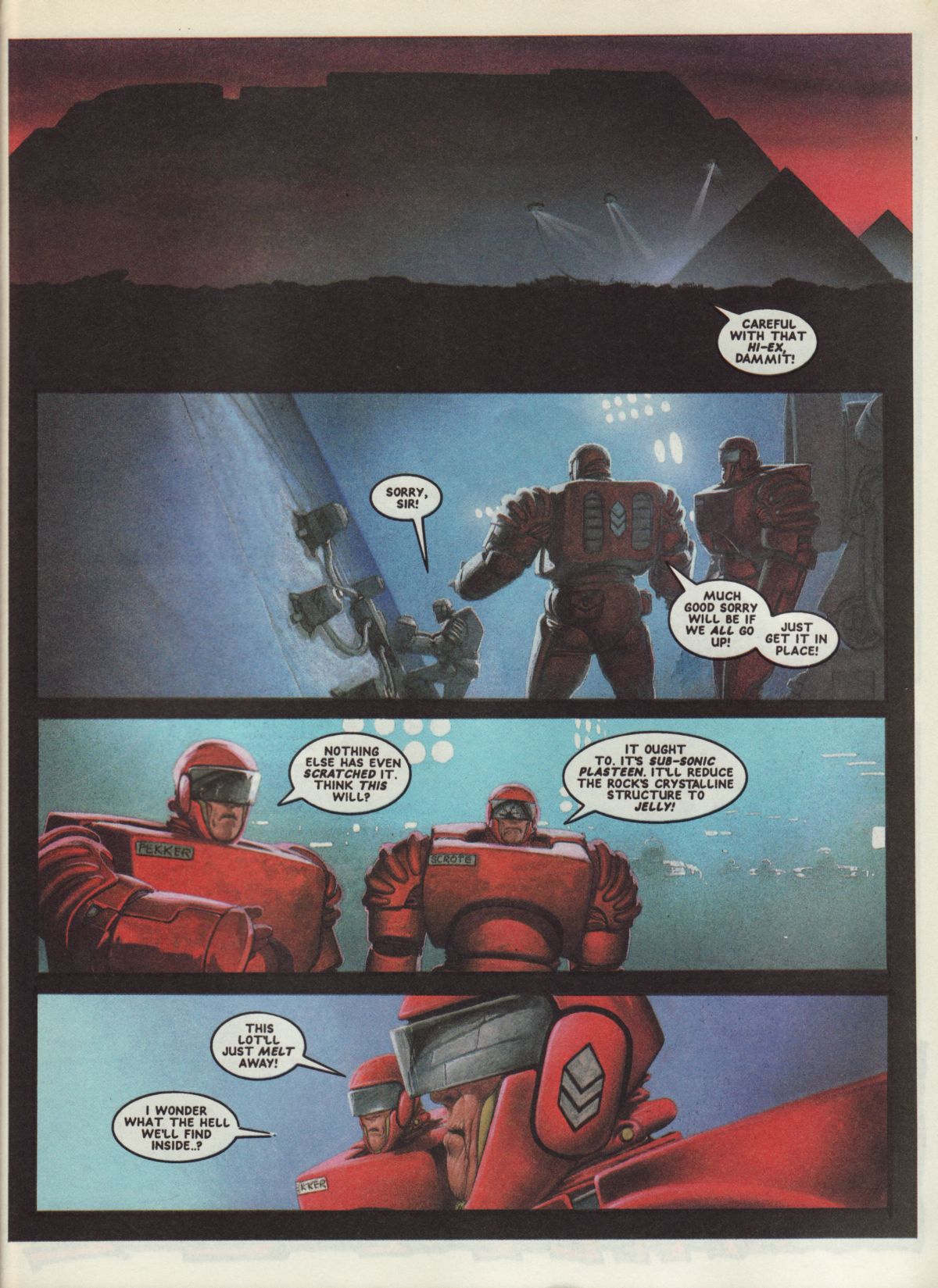 Read online Judge Dredd: The Megazine (vol. 2) comic -  Issue #33 - 37