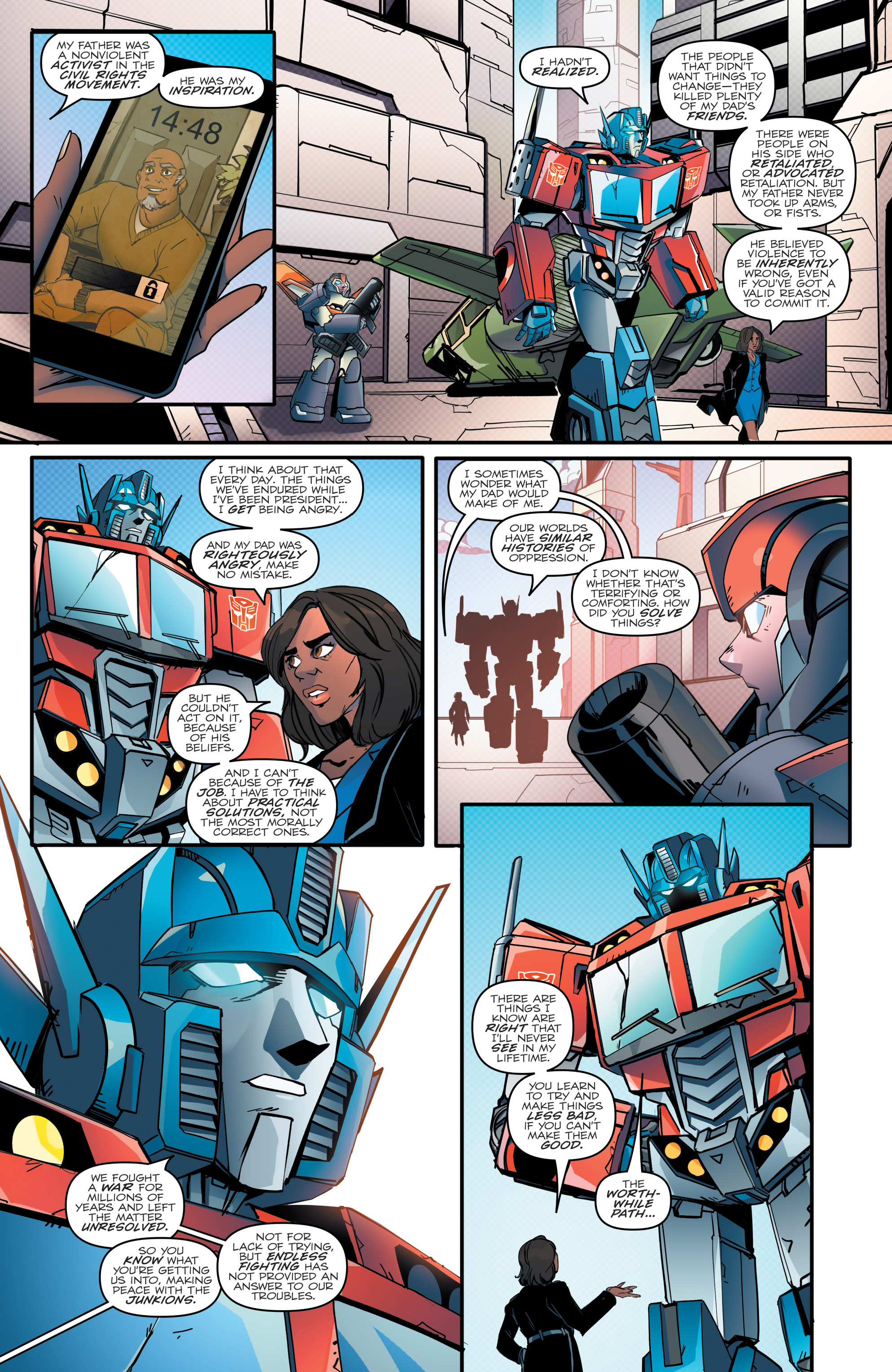 Read online Optimus Prime comic -  Issue #7 - 8
