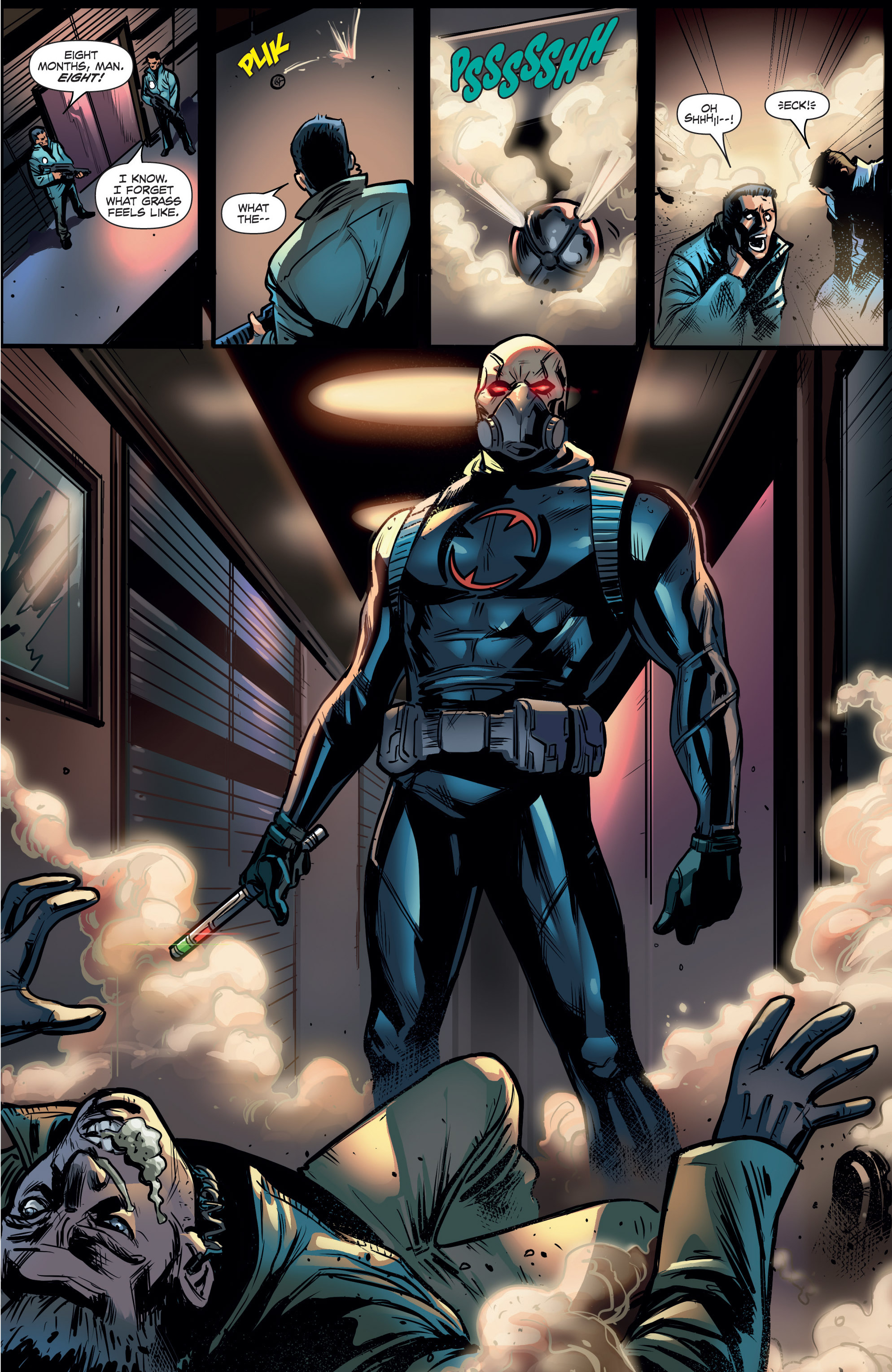 Read online Red Agent comic -  Issue #1 - 6