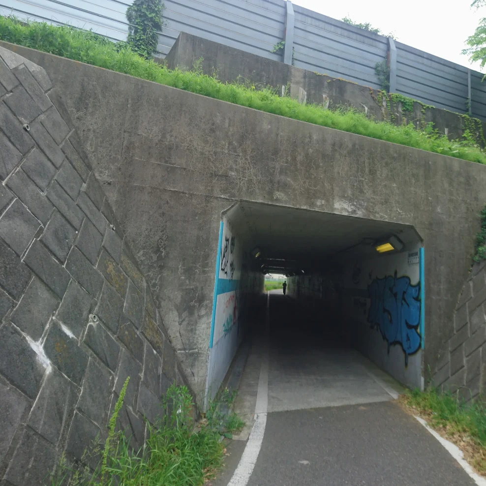 境川自転車道　東名高速