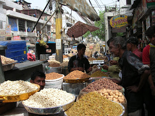Mercado de las especies, Spice Market, Nueva Delhi, New Delhi, India, vuelta al mundo, round the world, La vuelta al mundo de Asun y Ricardo  