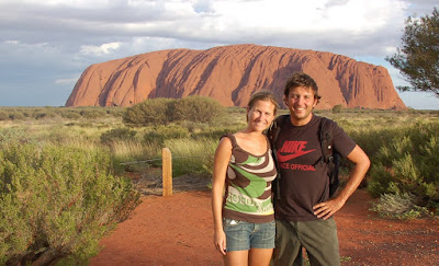 ayers Rock, australia,blog vuelta al mundo de belén y pedro, entrevista vuelta al mundo de belen y pedro, vuelta al mundo de belén y Pedro,vuelta al mundo, round the world, información viajes, consejos, fotos, guía, diario, excursiones,