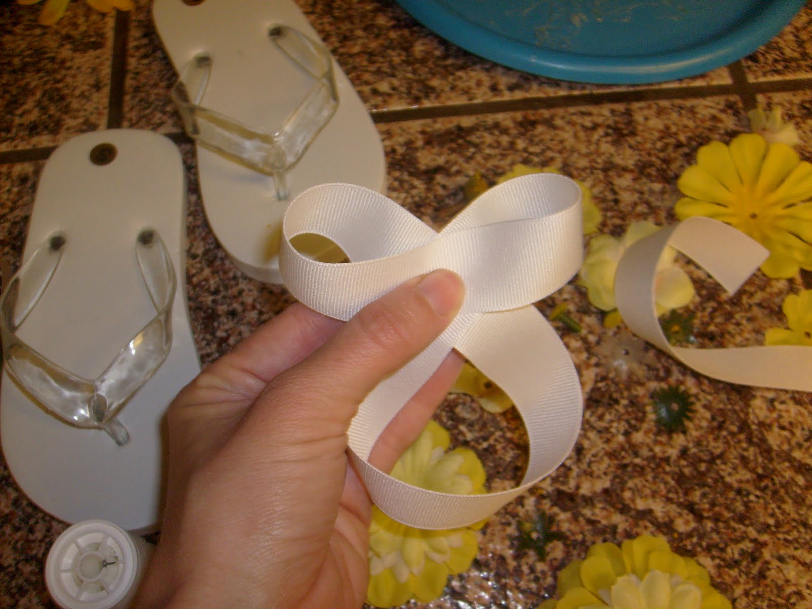Homemaker: Spring Flip Flops Tutorial