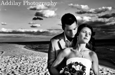 [black+and+white+bride+and+groom]