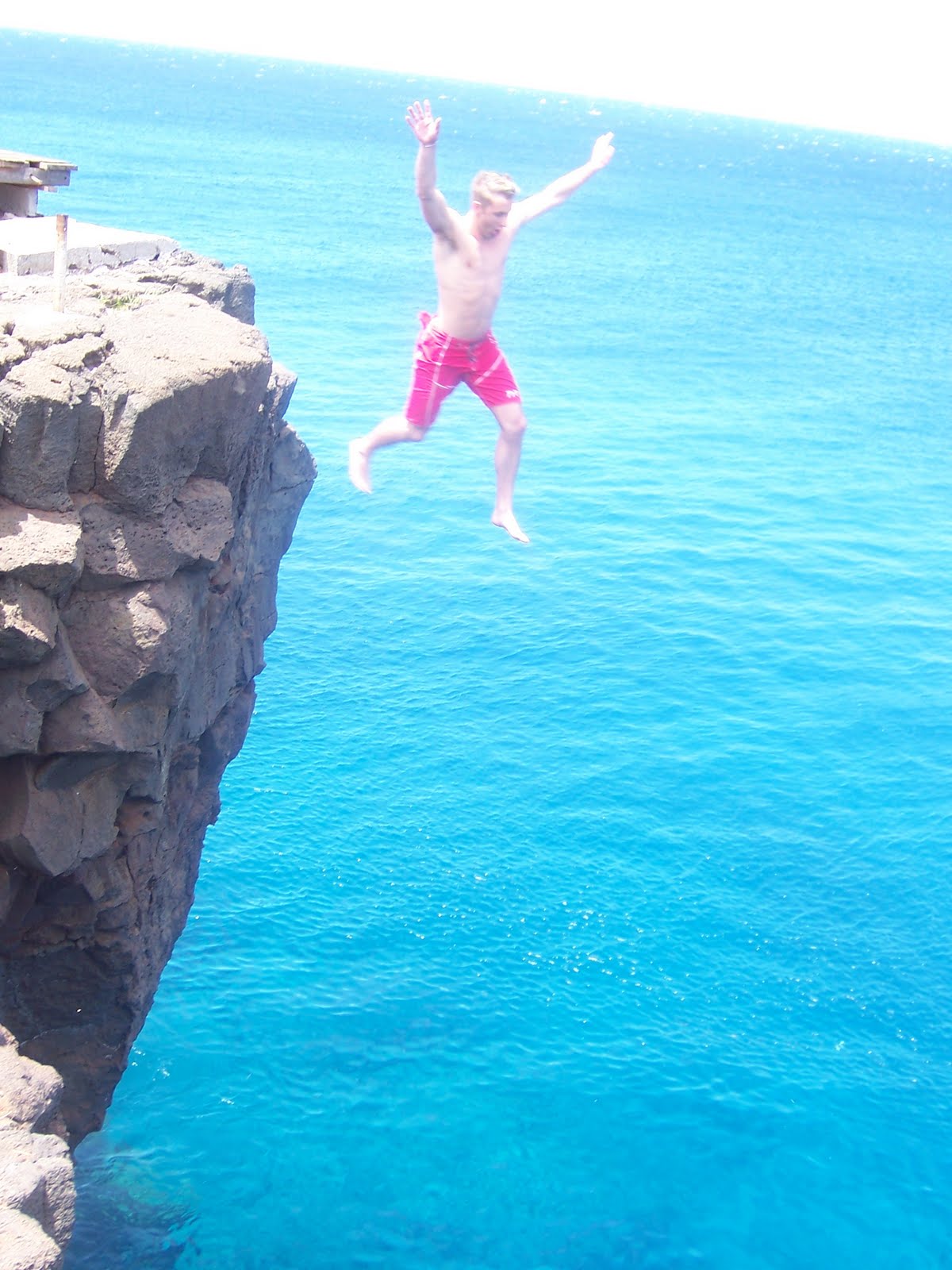 sammich Travel Inspiration Hawaii Cliff Jumping