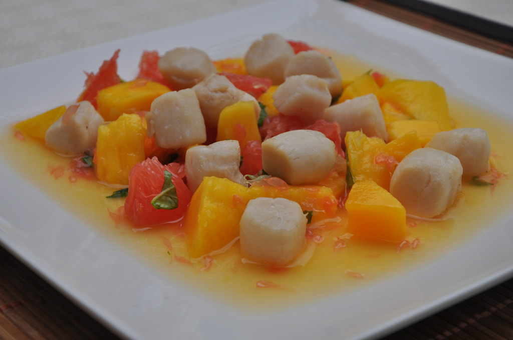 Géraldine en cuisine: Noix de Saint Jacques aux agrumes et à la mangue