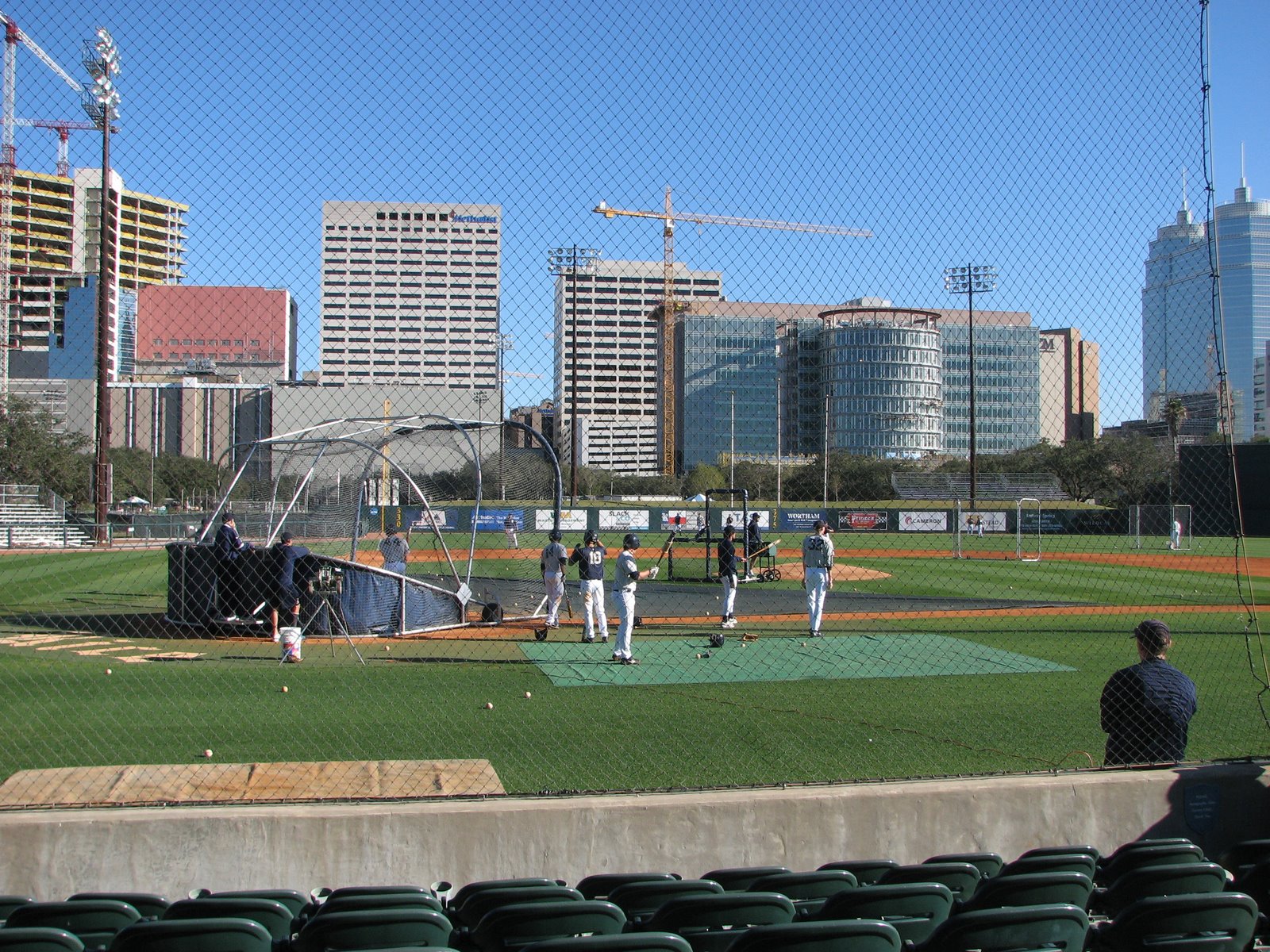 [Reck+Batting+Practice.JPG]