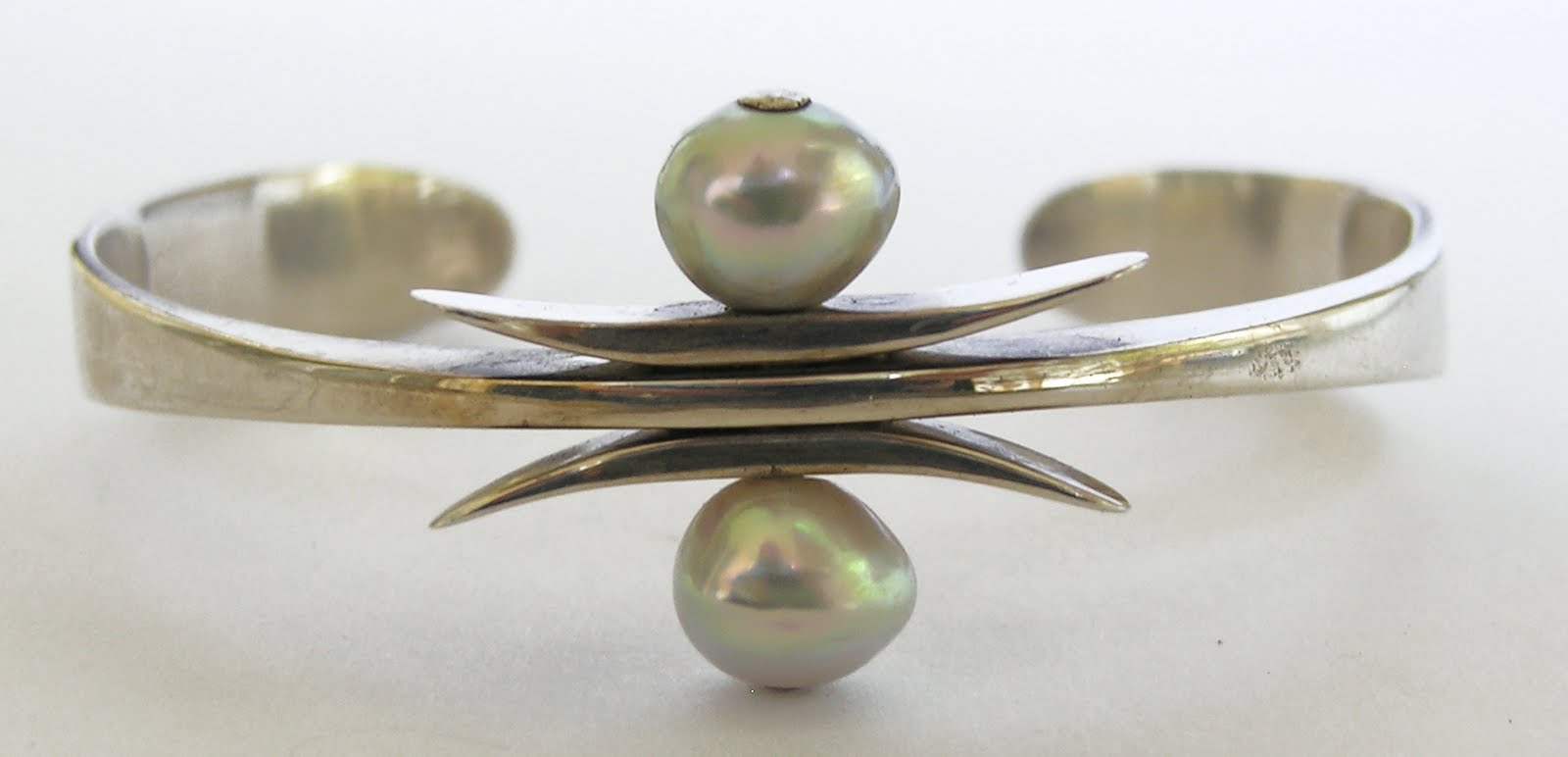 etsy metal Vintage Modernist Jewelry
